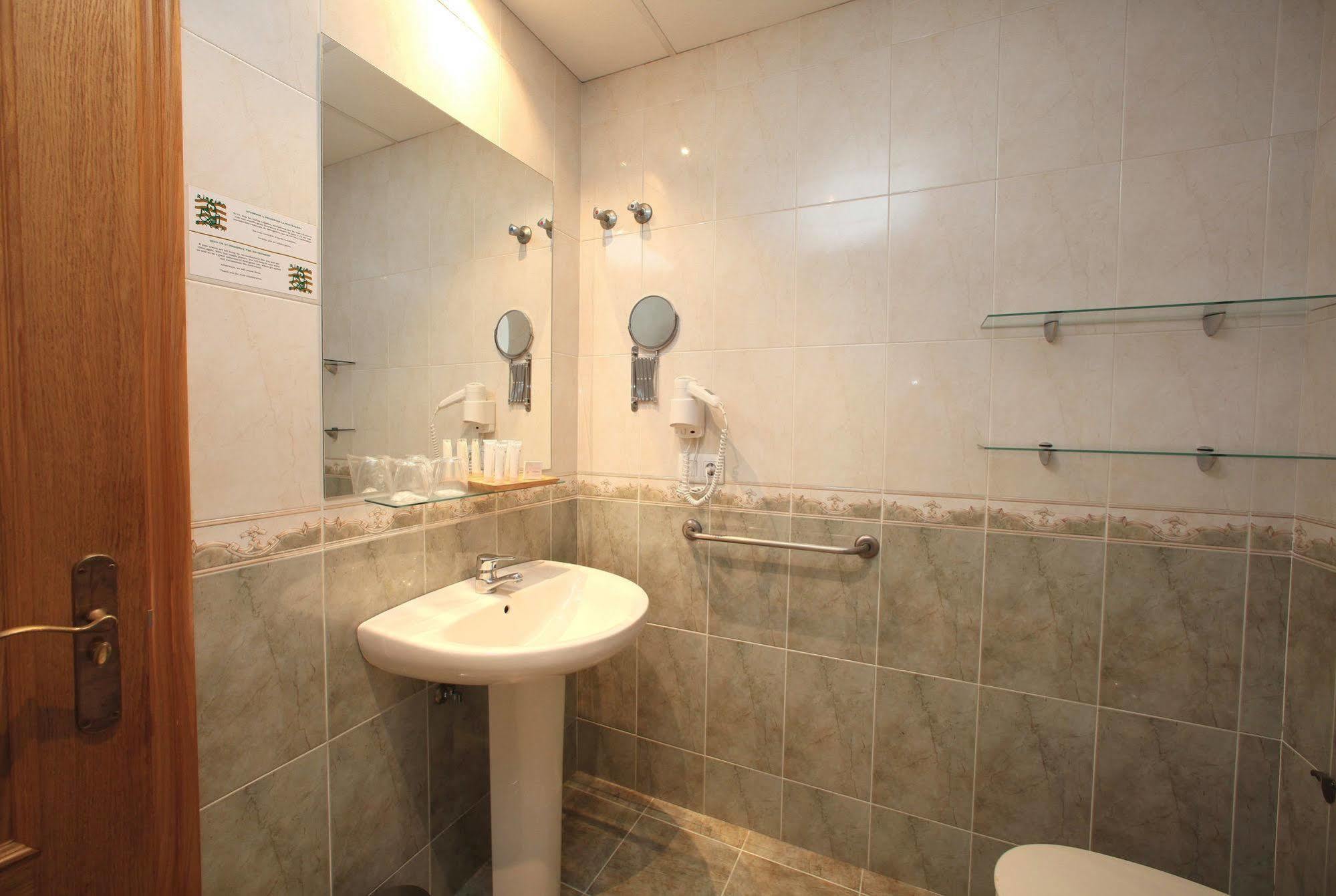 Hotel Ribeira Sacra Monforte De Lemos Exterior photo