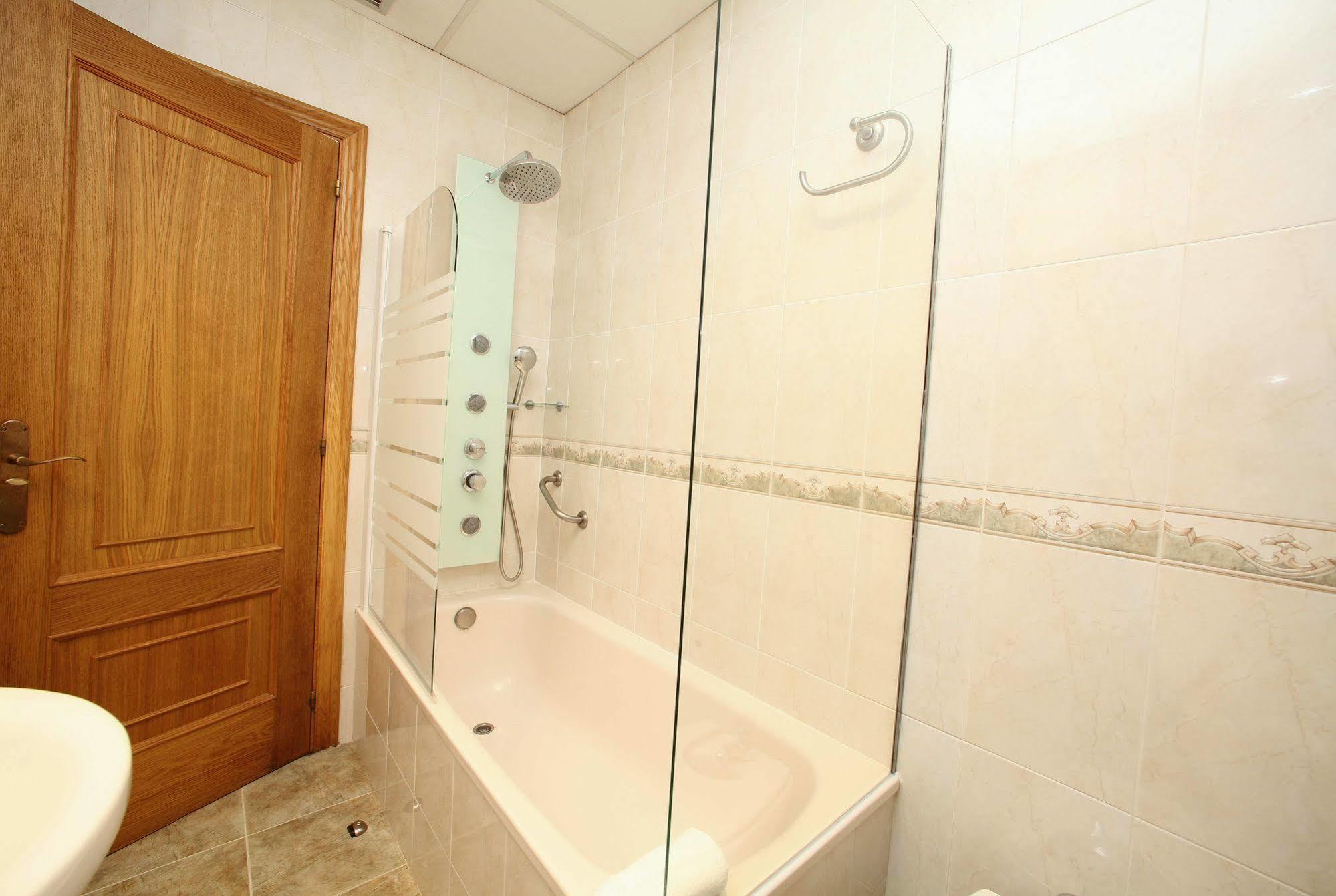 Hotel Ribeira Sacra Monforte De Lemos Exterior photo