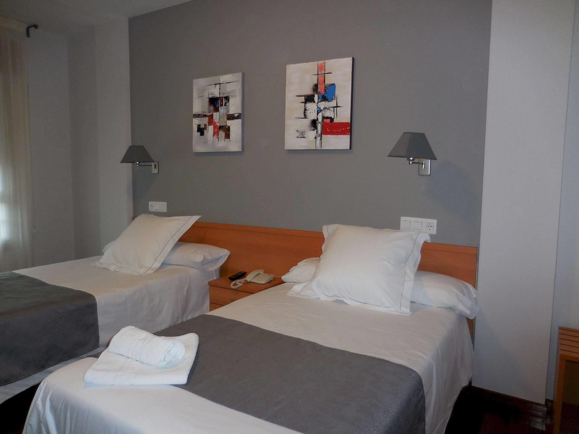 Hotel Ribeira Sacra Monforte De Lemos Exterior photo